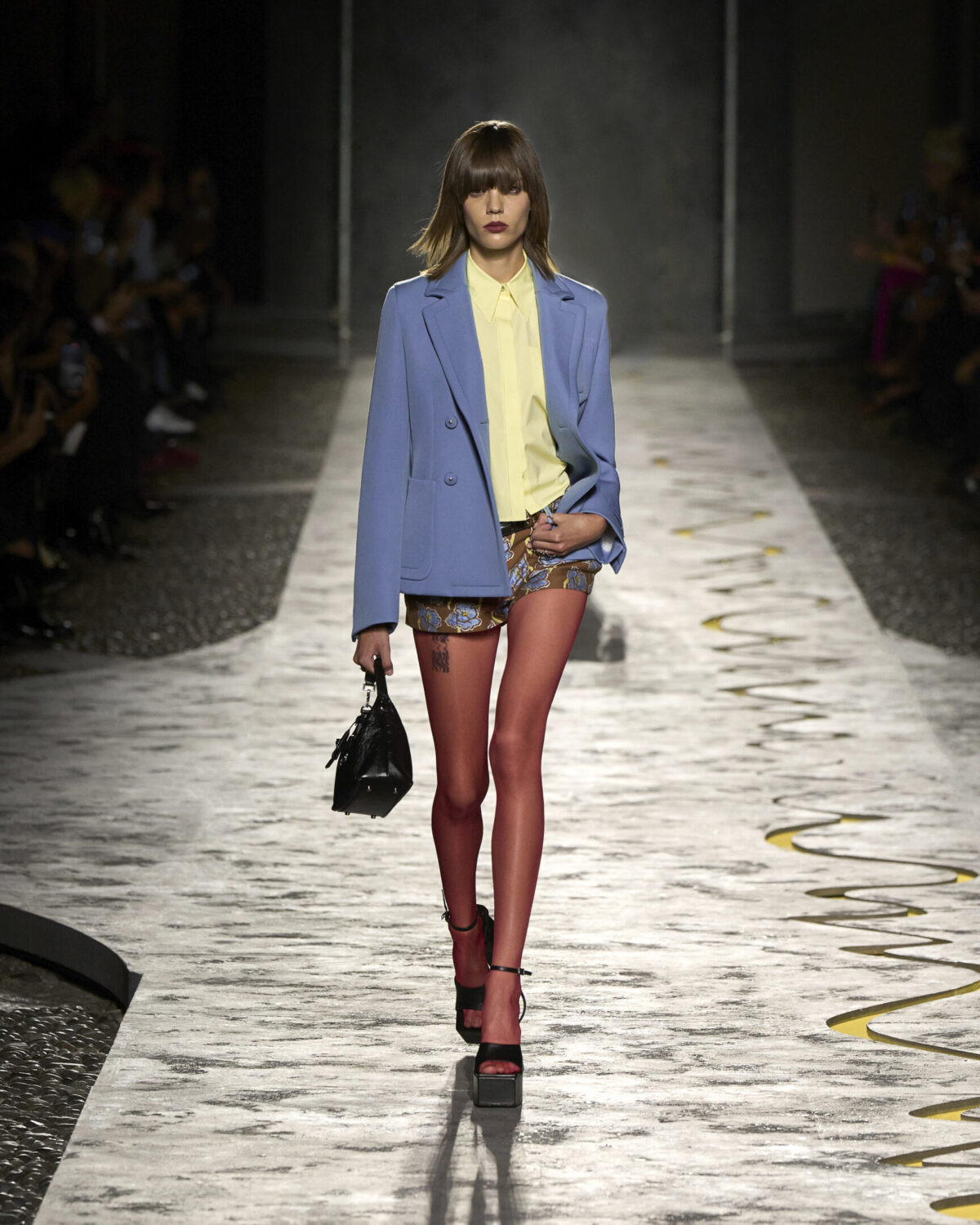 Tendenze moda: il ritorno elegante del doppiopetto