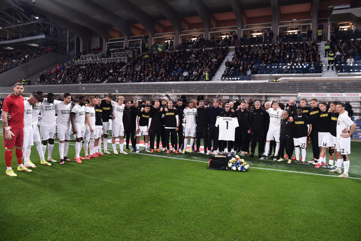 Lecce, protesta contro la Lega Serie A e lutto per la morte di Graziano Fiorita