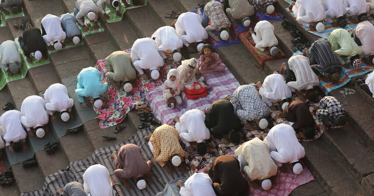 Obiettivo sharia: come i Fratelli Musulmani mirano a trasformare la Francia Obiettivo sharia: come i Fratelli Musulmani mirano a trasformare la Francia
