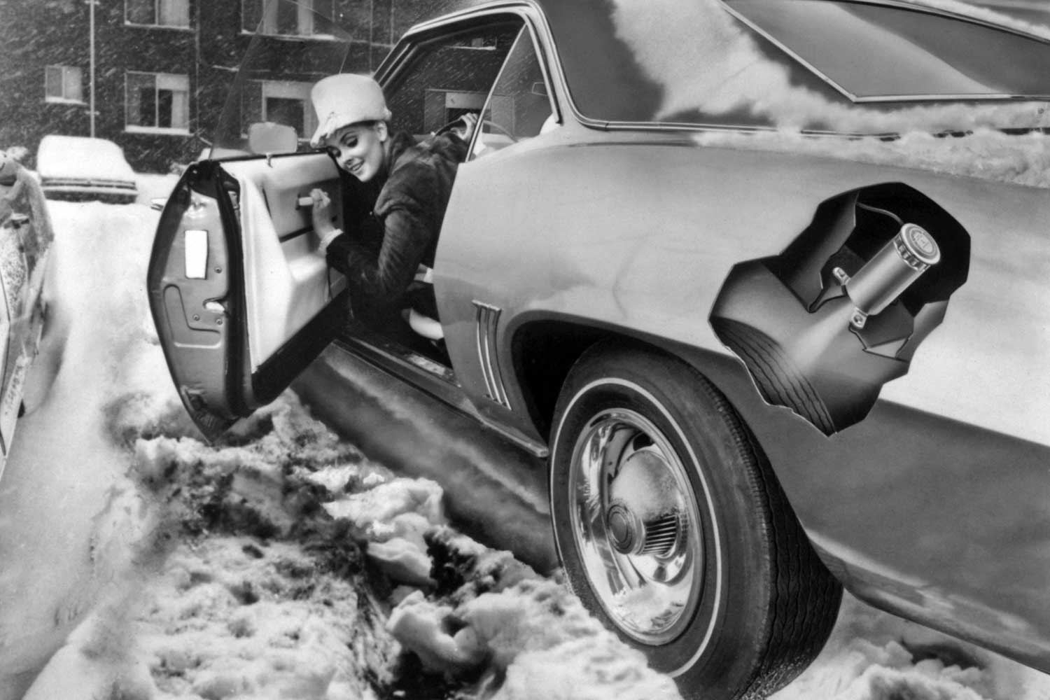 Forse non sapevi che… General Motors creò catene da neve spray ispirate allo sbarco sulla Luna Forse non sapevi che… General Motors creò catene da neve spray ispirate allo sbarco sulla Luna