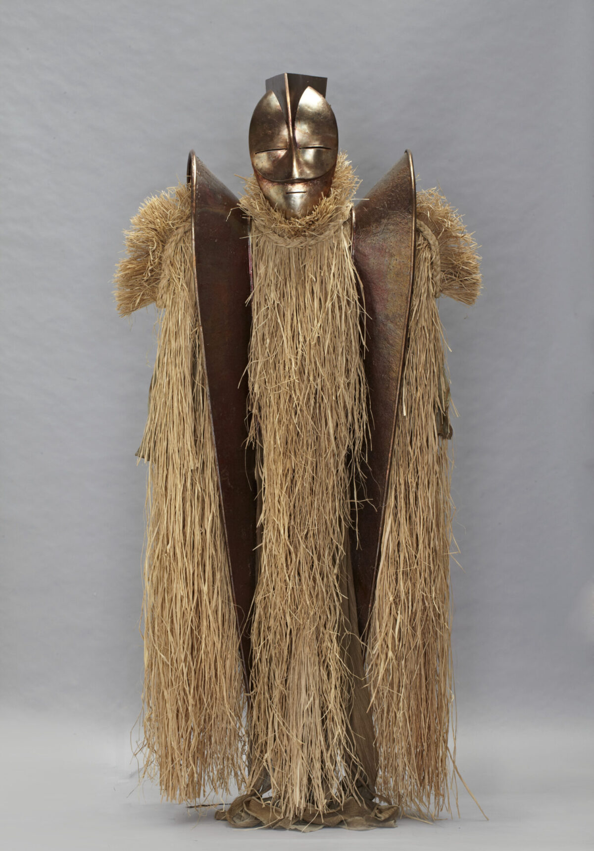 Il Labirinto di Arnaldo Pomodoro a Milano: un viaggio onirico tra mito, arte e storia sotterranea