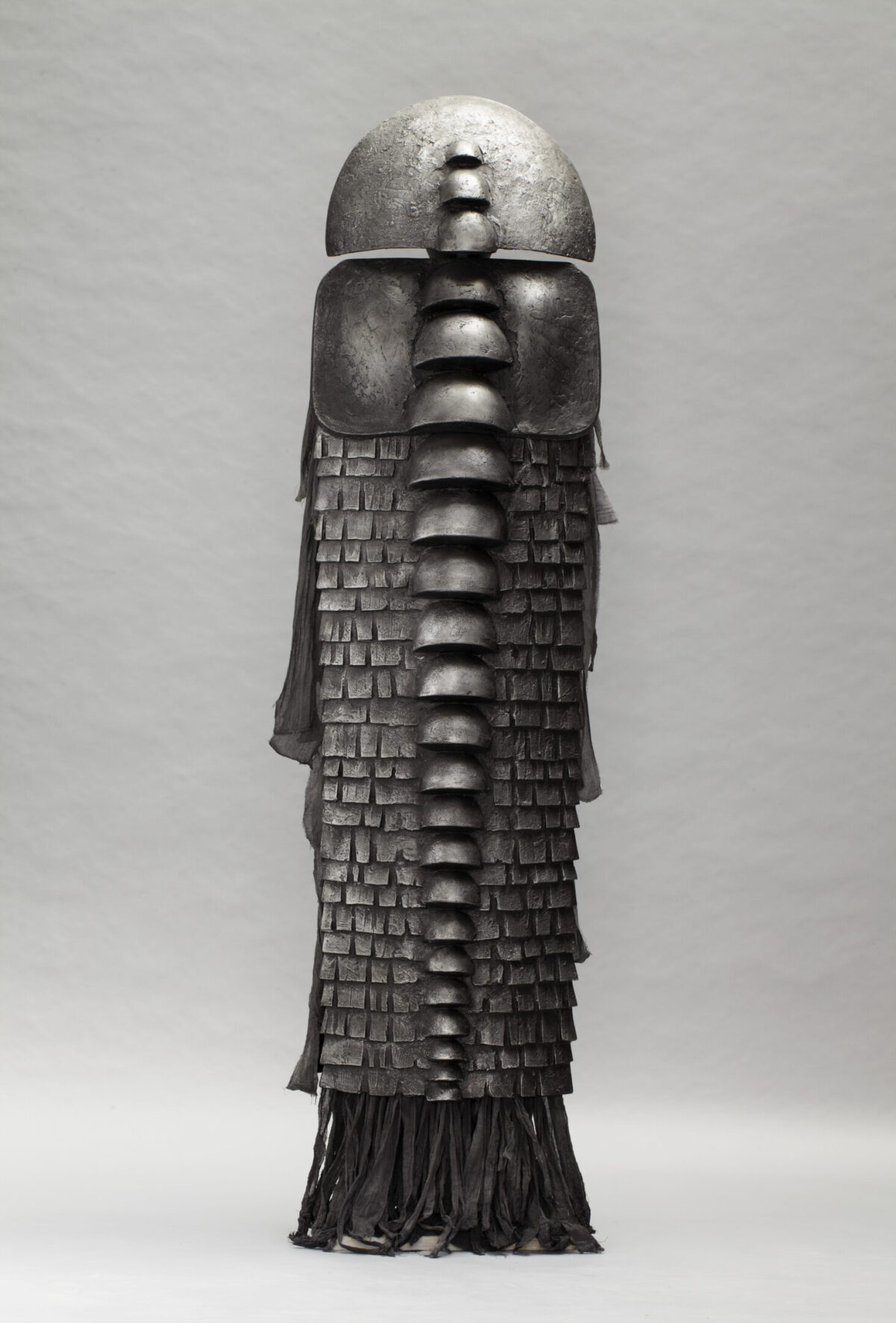 Il Labirinto di Arnaldo Pomodoro a Milano: un viaggio onirico tra mito, arte e storia sotterranea