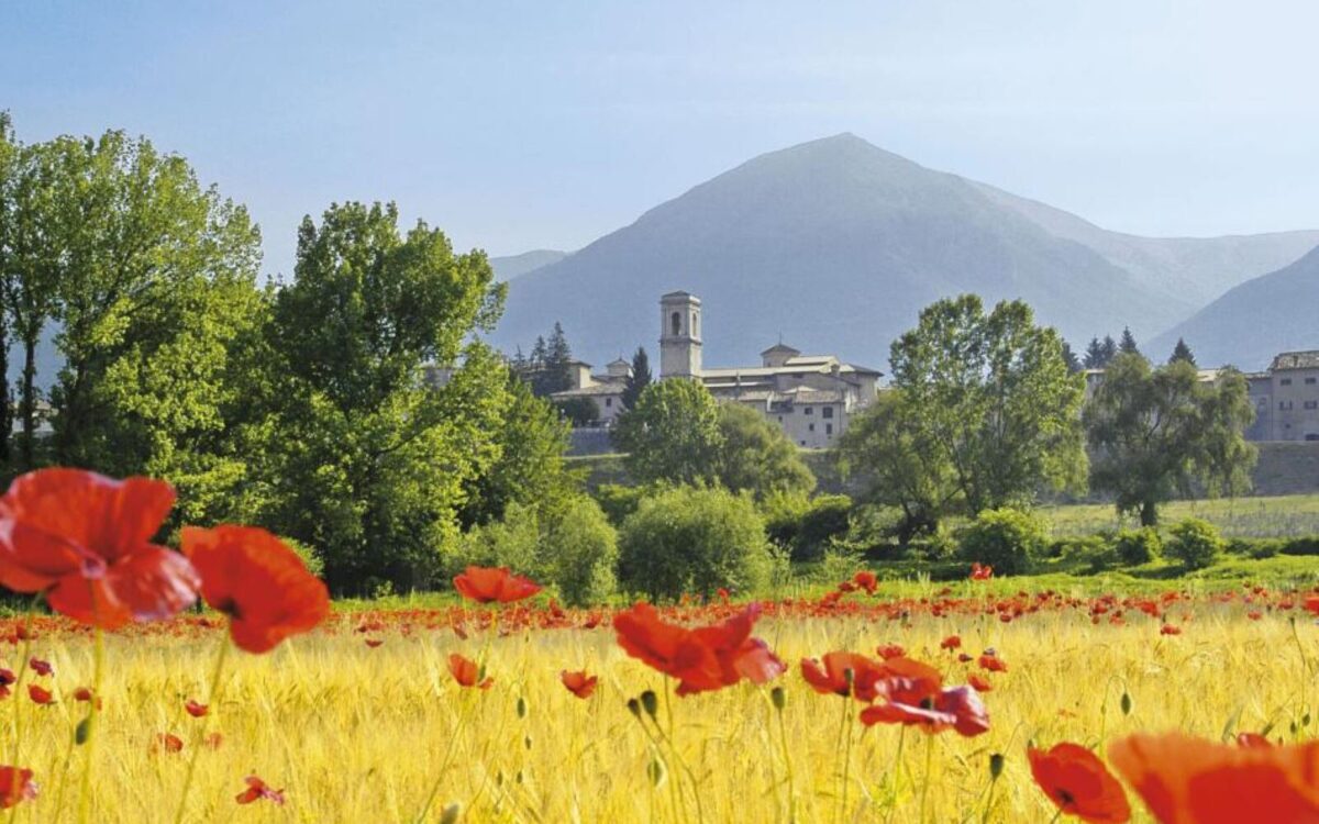 Cammini Aperti 2025: escursioni gratuite tra spiritualità e natura in Italia