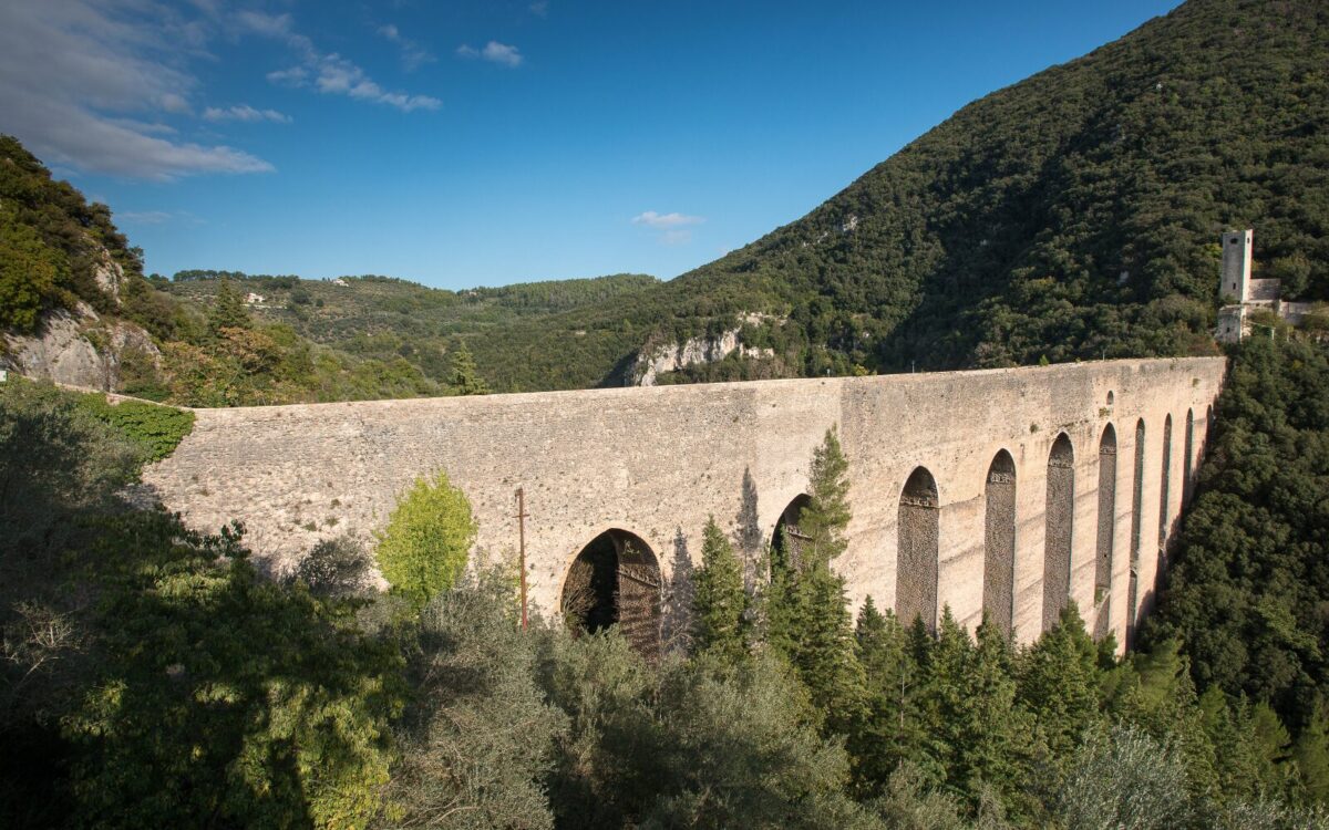 Cammini Aperti 2025: escursioni gratuite tra spiritualità e natura in Italia