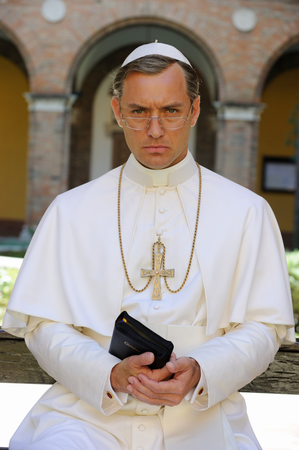 Il Papa venuto dall’America: Sorrentino lo aveva già previsto in “The Young Pope”