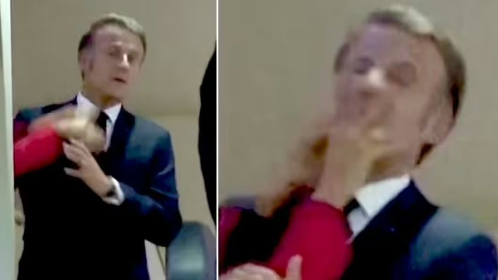 Brigitte Macron “schiaffeggia” il presidente sull’aereo presidenziale. L’Eliseo: “Una presa in giro tra coniugi”