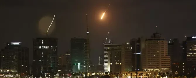 Israele colpisce Teheran, l’Iran risponde: escalation e paura a Gerusalemme Israele colpisce Teheran, l’Iran risponde: escalation e paura a Gerusalemme