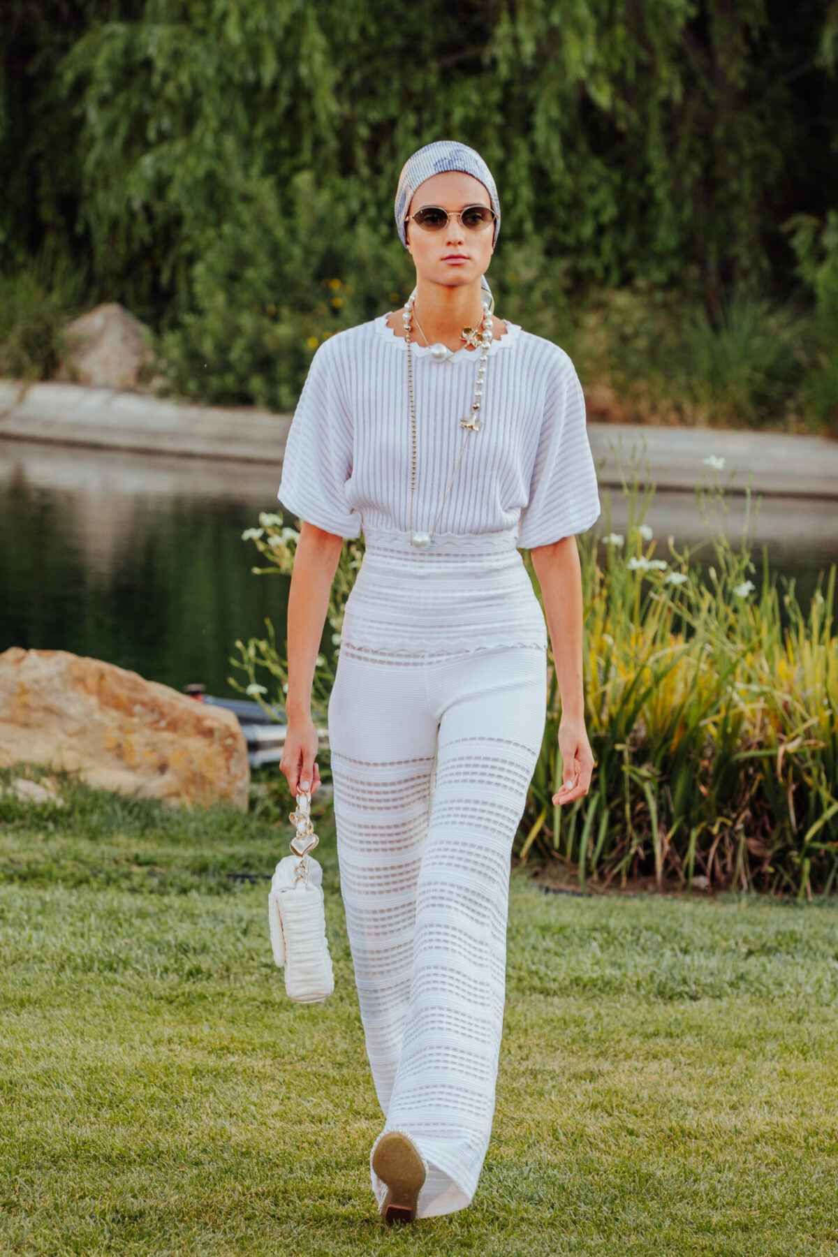 Genny, la nuova donna tra forza e leggerezza