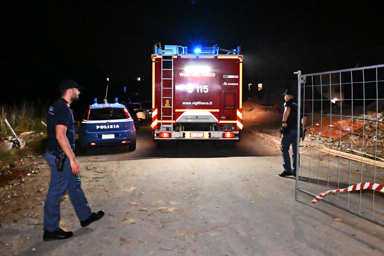Bergamo, 14enne trovata morta alla ex Reggiani: la pista del gesto estremo e i dubbi sull’area abbandonata Bergamo, 14enne trovata morta alla ex Reggiani: la pista del gesto estremo e i dubbi sull’area abbandonata