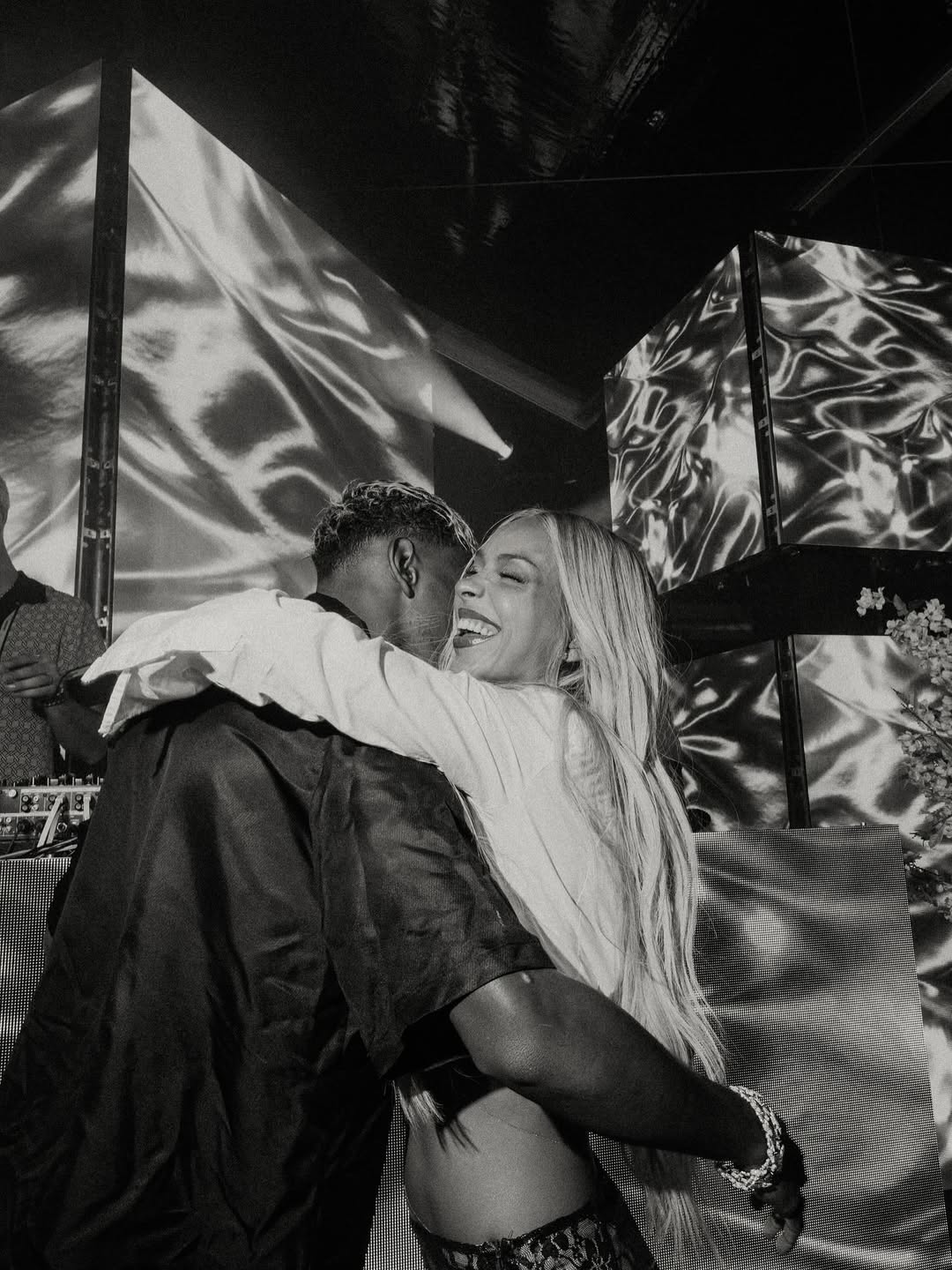 Yamal compie 18 anni: cosa prevede il nuovo contratto e perché è diverso da Messi Yamal compie 18 anni: cosa prevede il nuovo contratto e perché è diverso da Messi