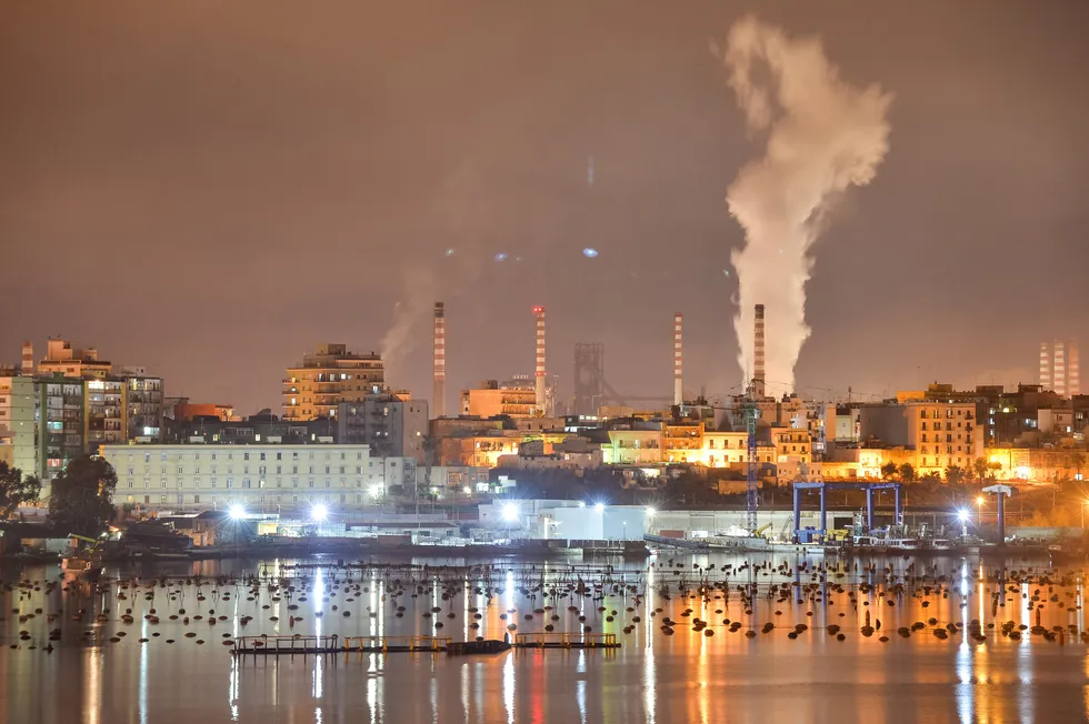stop all8217ilva taranto ferma l8217acciaio ci dovremo rifornire all8217estero
