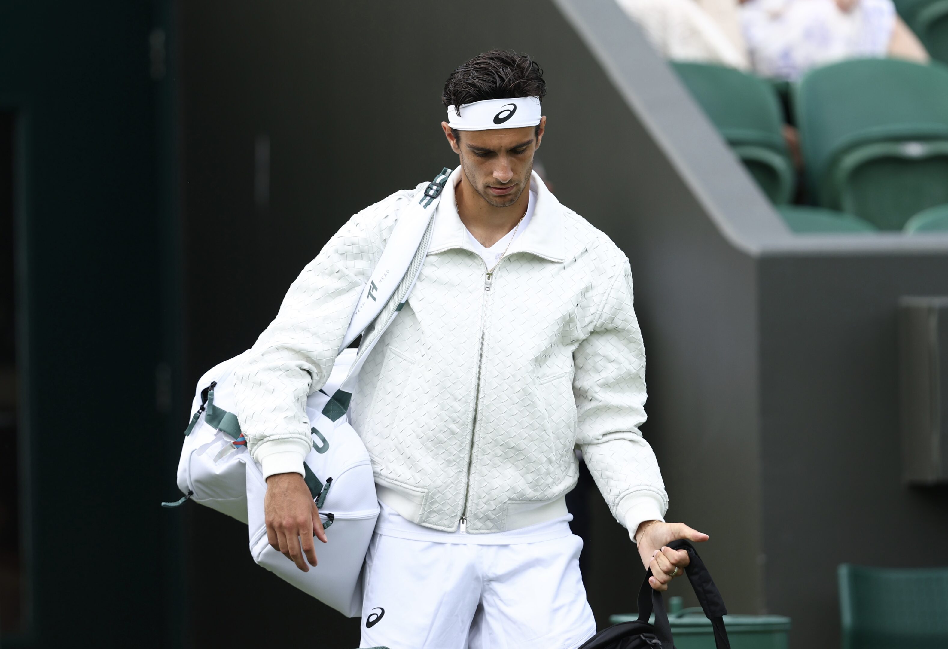 Sportivi ambassador di moda: Musetti, Fioravanti e Tsitsipas protagonisti delle nuove campagne Sportivi ambassador di moda: Musetti, Fioravanti e Tsitsipas protagonisti delle nuove campagne