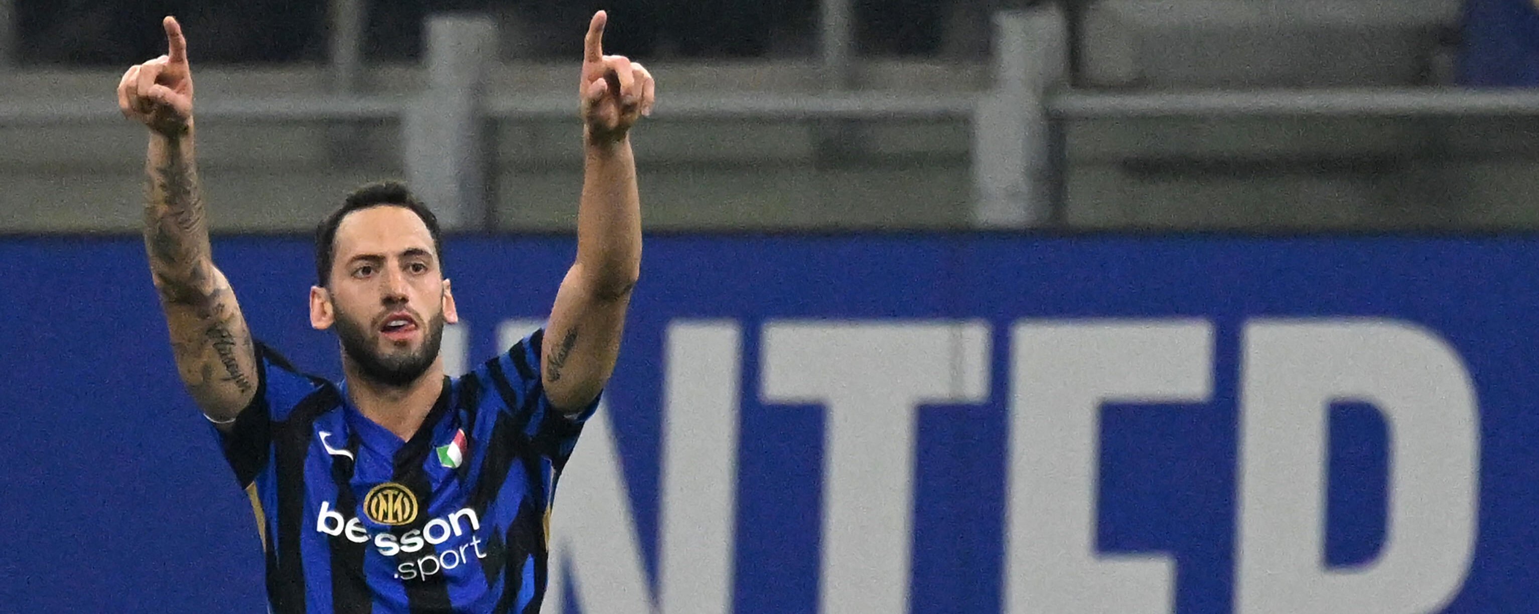 Allenatore in fuga, spogliatoio spaccato: così l’Inter si è giocata la stagione del Triplete Allenatore in fuga, spogliatoio spaccato: così l’Inter si è giocata la stagione del Triplete