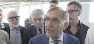 Inchiesta urbanistica a Milano, La Russa: «Sala dimostri di avere la maggioranza o tragga le conseguenze»
