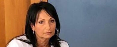 Minacce in piazza a Monfalcone: «Le taglio la gola» all’europarlamentare Anna Cisint