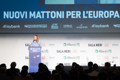 Meeting di Rimini, Metsola: «Europa coraggiosa o irrilevante». Fitto, Pichetto, Valditara e Lollobrigida tracciano la rotta