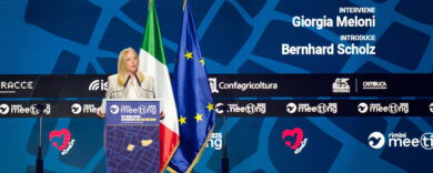Giorgia Meloni al Meeting di Rimini: «Italia forte e autorevole, l’Europa ritrovi le sue radici»