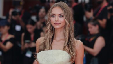 Laila Hasanovic, la fidanzata di Jannik Sinner sul red carpet di Venezia