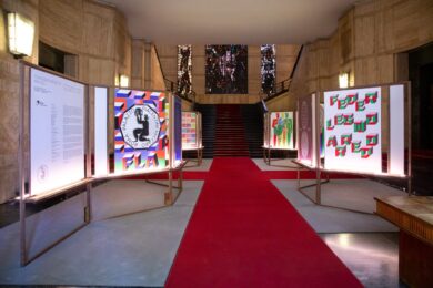 FederlegnoArredo celebrata con un francobollo d’autore per gli 80 anni