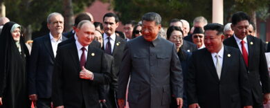 Xi e la parata del potere: Pechino sfida l’Occidente con missili, alleati e un messaggio globale