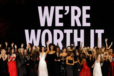 Paris Fashion Week 2025: Elodie, e tutte le protagoniste del défilé di L’Oréal Paris