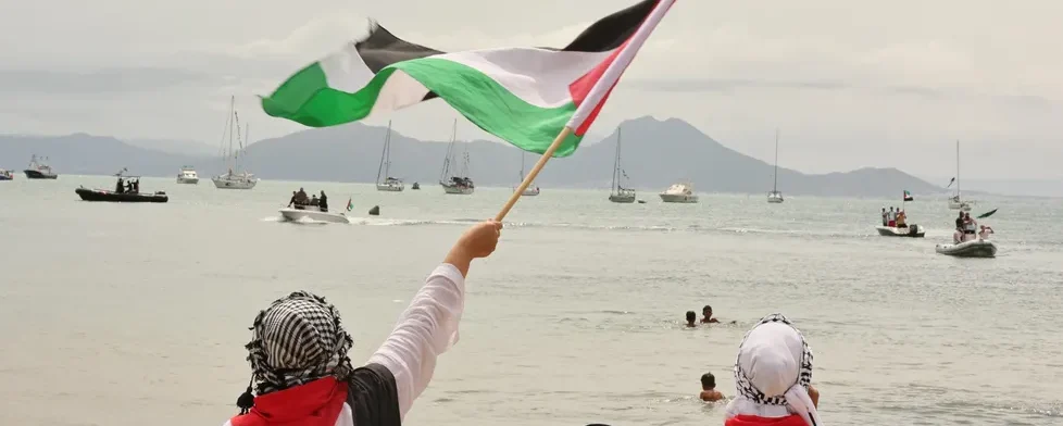 La flotta italiana ora ha «strizza»: «Chiediamo immunità diplomatica»