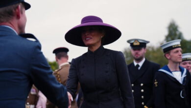 Visita nel Regno Unito: Melania Trump incontra William e Kate, immagini esclusive