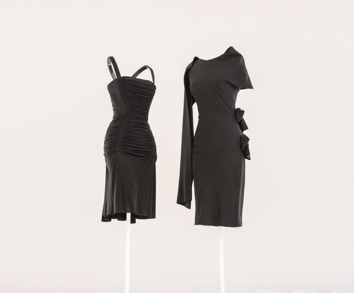 Alaïa e Balenciaga in mostra alla Fondazione Museo del tessuto di Prato Alaïa e Balenciaga in mostra alla Fondazione Museo del tessuto di Prato