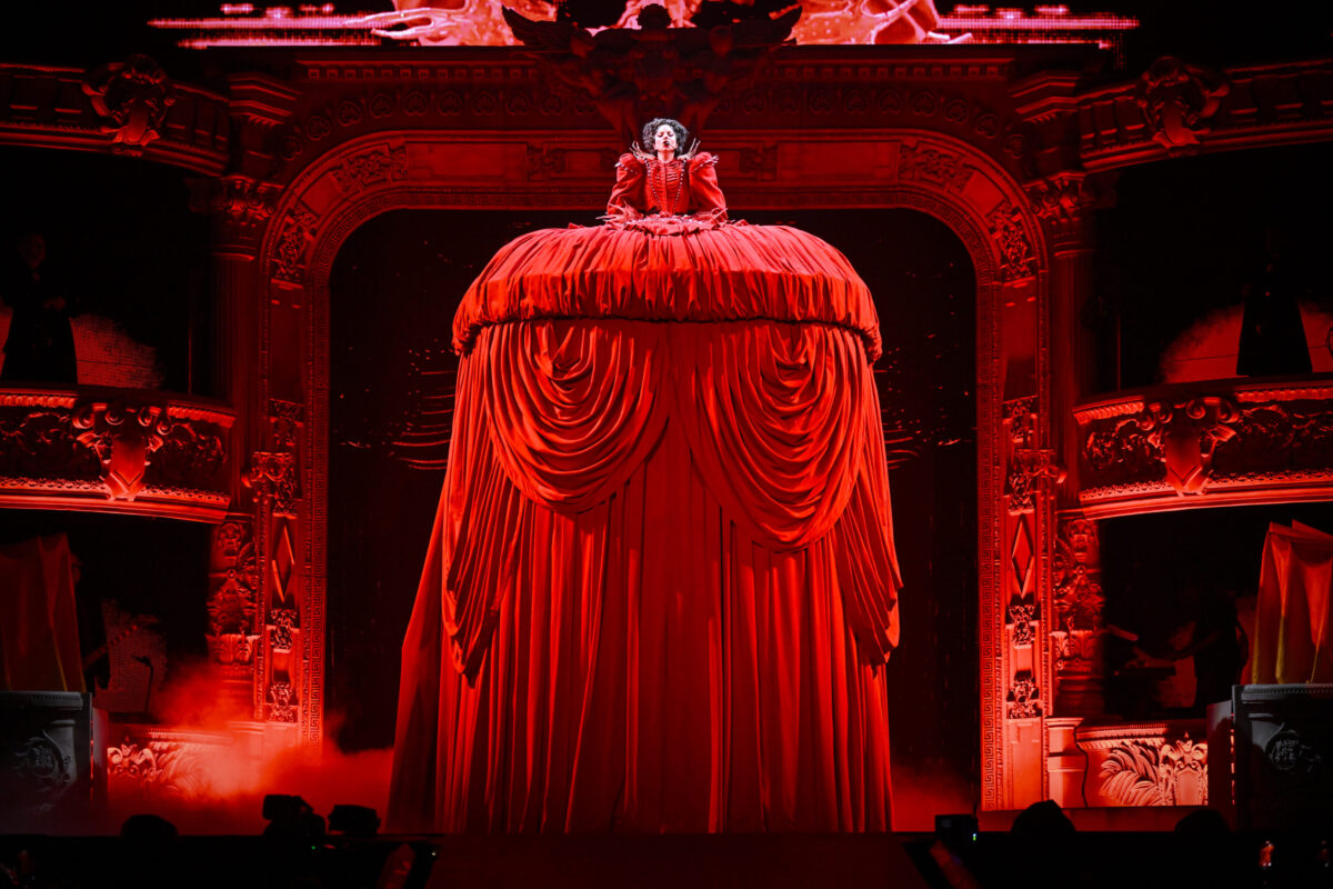 Galleria foto 'The Mastercard Collection debutta con Lady Gaga e The Mayhem Ball' - foto 9