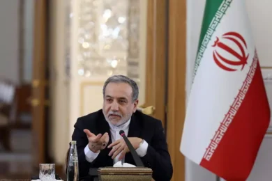 Rial svalutato, popolo in miseria e miliardi ai miliziani: l’altra faccia della riforma iraniana