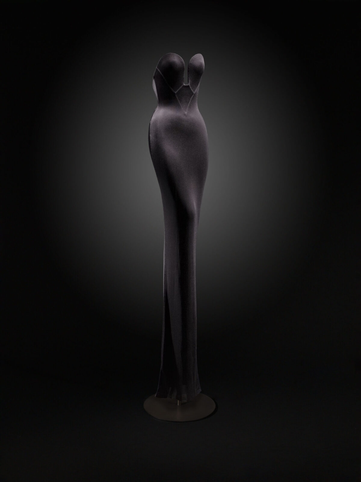 Alaïa e Balenciaga in mostra alla Fondazione Museo del tessuto di Prato Alaïa e Balenciaga in mostra alla Fondazione Museo del tessuto di Prato