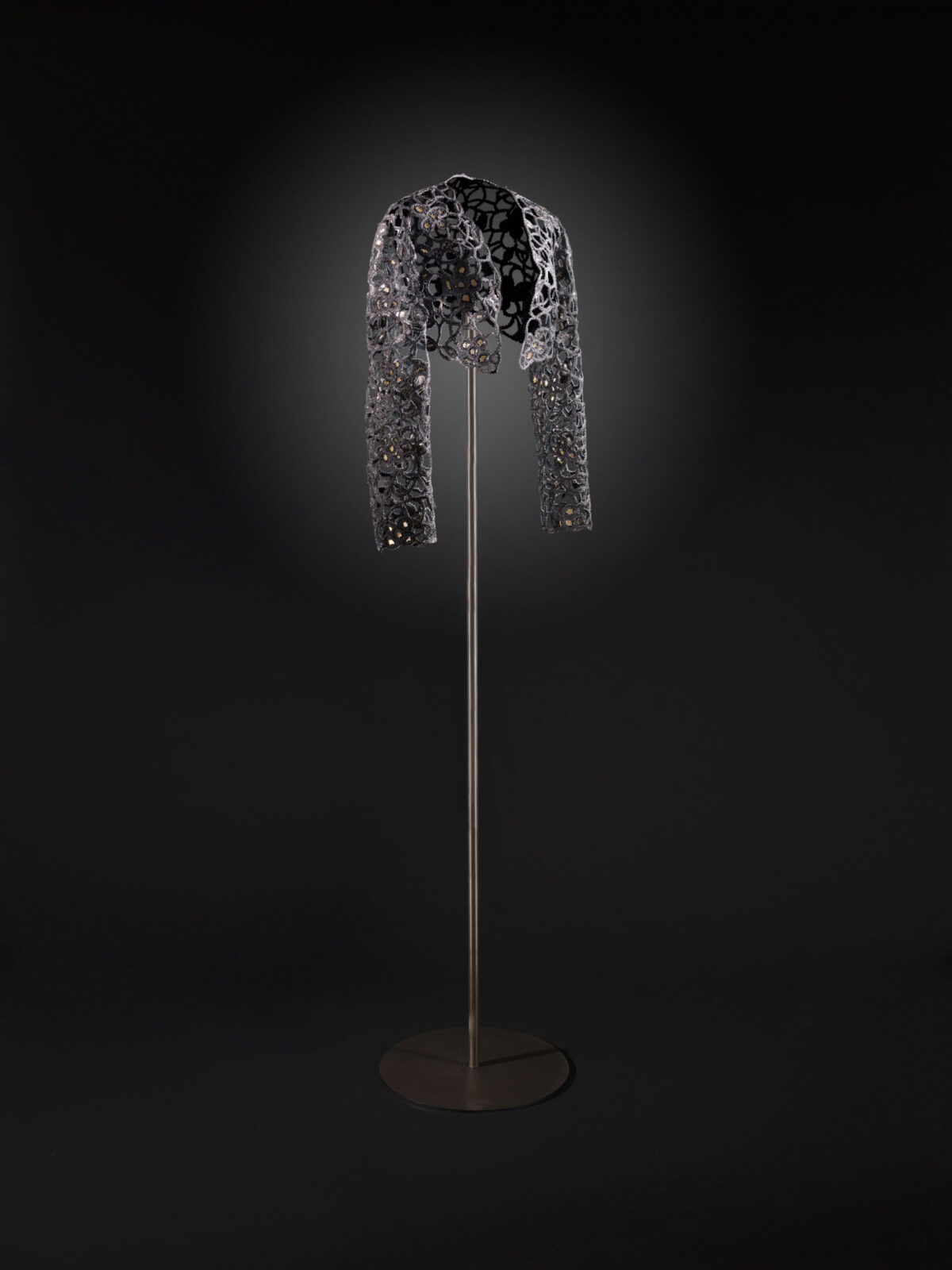 Alaïa e Balenciaga in mostra alla Fondazione Museo del tessuto di Prato Alaïa e Balenciaga in mostra alla Fondazione Museo del tessuto di Prato