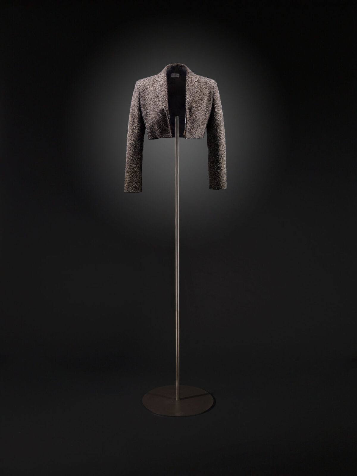 Alaïa e Balenciaga in mostra alla Fondazione Museo del tessuto di Prato Alaïa e Balenciaga in mostra alla Fondazione Museo del tessuto di Prato