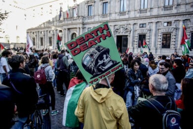 Tanti Pro Pal, nessun Pro Ucraina: i tre motivi che spiegano la contraddizione