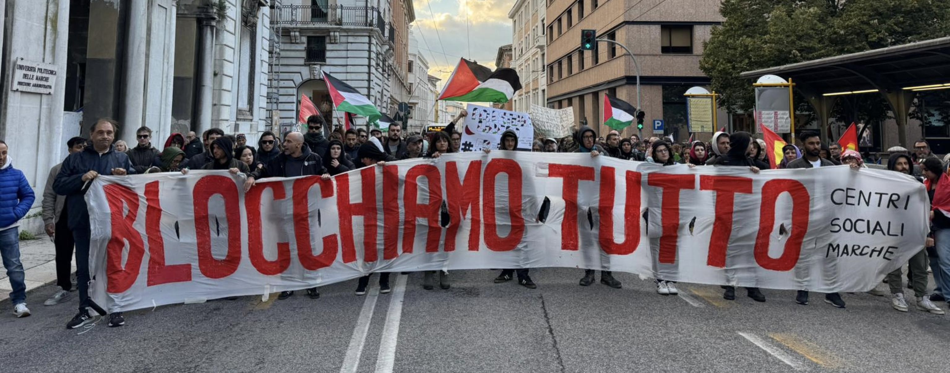 Solo da noi si paralizza tutto per la Flotilla