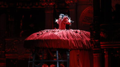 Lady Gaga a Milano: il trionfo della pop art a tinte gotiche