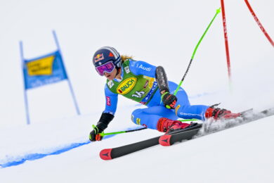 Goggia, partenza falsa a Solden. Fuori già nella prima manche