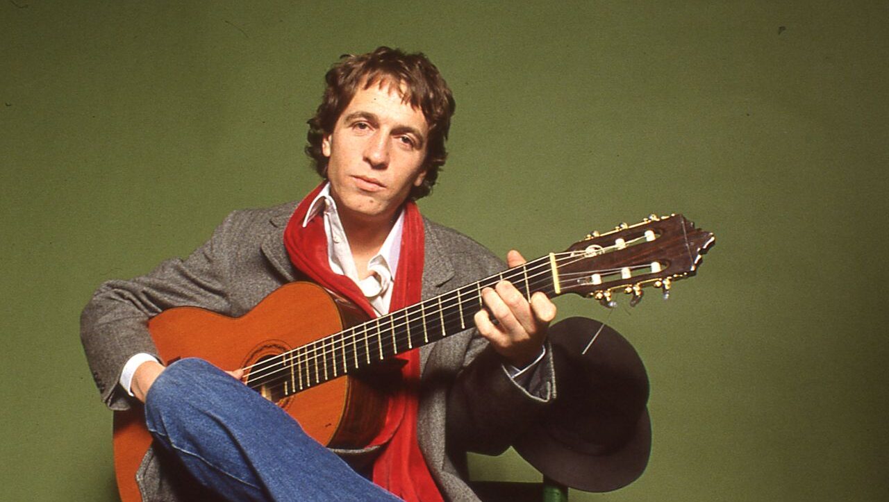 rino gaetano avrebbe 75 anni esce il brano inedito un film a colori da Panorama.it rino gaetano avrebbe 75 anni esce il brano inedito un film a colori