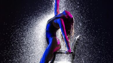 Flashdance, icona anni Ottanta, rivive a teatro: il musical in scena a Milano
