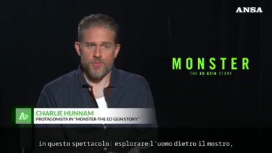 Charlie Hunnam interpreta Ed Gein nella nuova serie Netflix Monster
