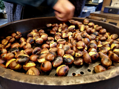 L’ultima follia verde: «Caldarroste vietate»