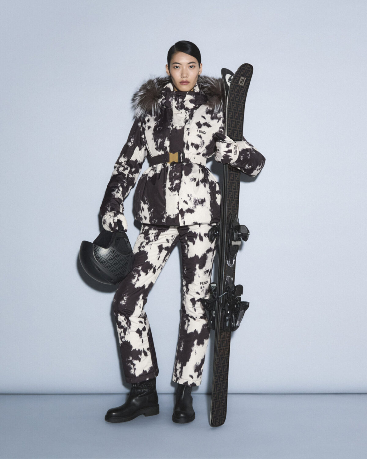 Moda, l’Holiday season comincia con le nuove immagini di campagna Moda, l’Holiday season comincia con le nuove immagini di campagna