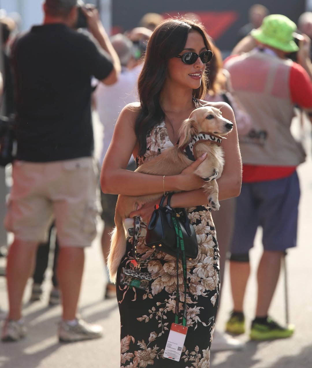 Formula 1: Charles Leclerc si sposa. Sfortunato in pista, ma fortunato in amore con Alexandra Saint Mleux Formula 1: Charles Leclerc si sposa. Sfortunato in pista, ma fortunato in amore con Alexandra Saint Mleux