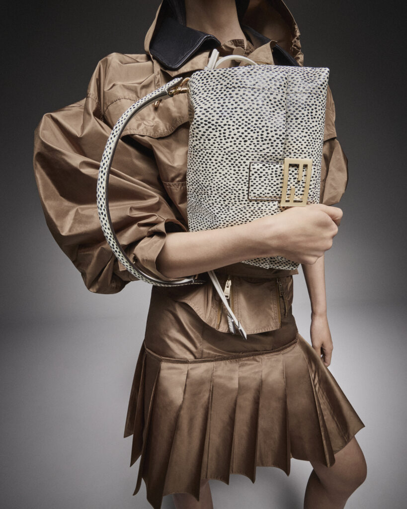 Moda, l’Holiday season comincia con le nuove immagini di campagna Moda, l’Holiday season comincia con le nuove immagini di campagna