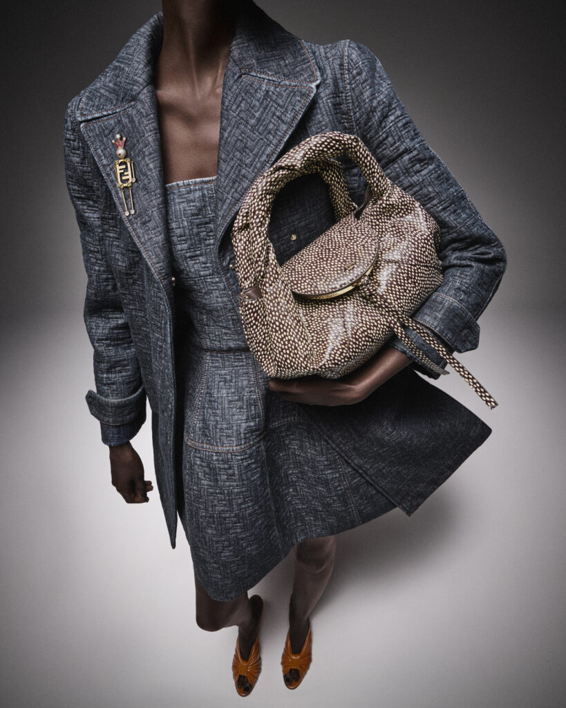 Moda, l’Holiday season comincia con le nuove immagini di campagna Moda, l’Holiday season comincia con le nuove immagini di campagna