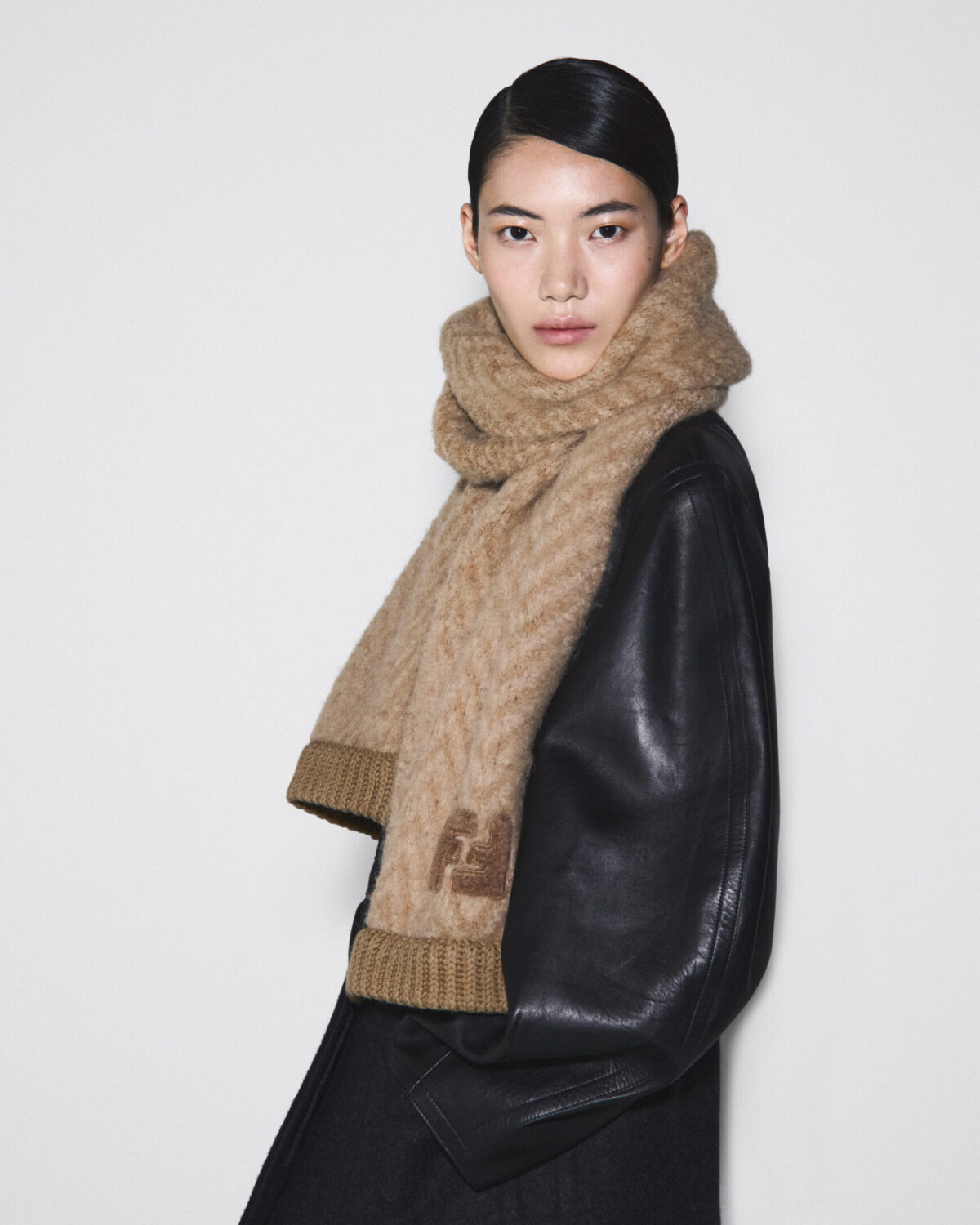 Moda, l’Holiday season comincia con le nuove immagini di campagna Moda, l’Holiday season comincia con le nuove immagini di campagna