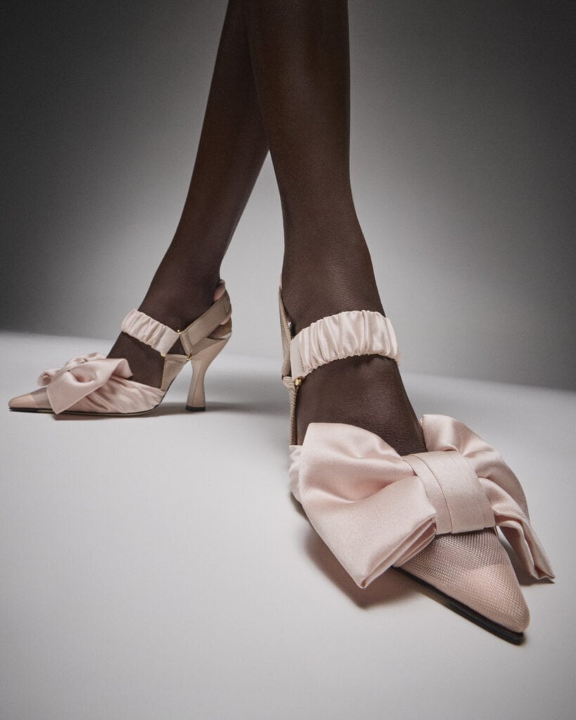 Moda, l’Holiday season comincia con le nuove immagini di campagna Moda, l’Holiday season comincia con le nuove immagini di campagna