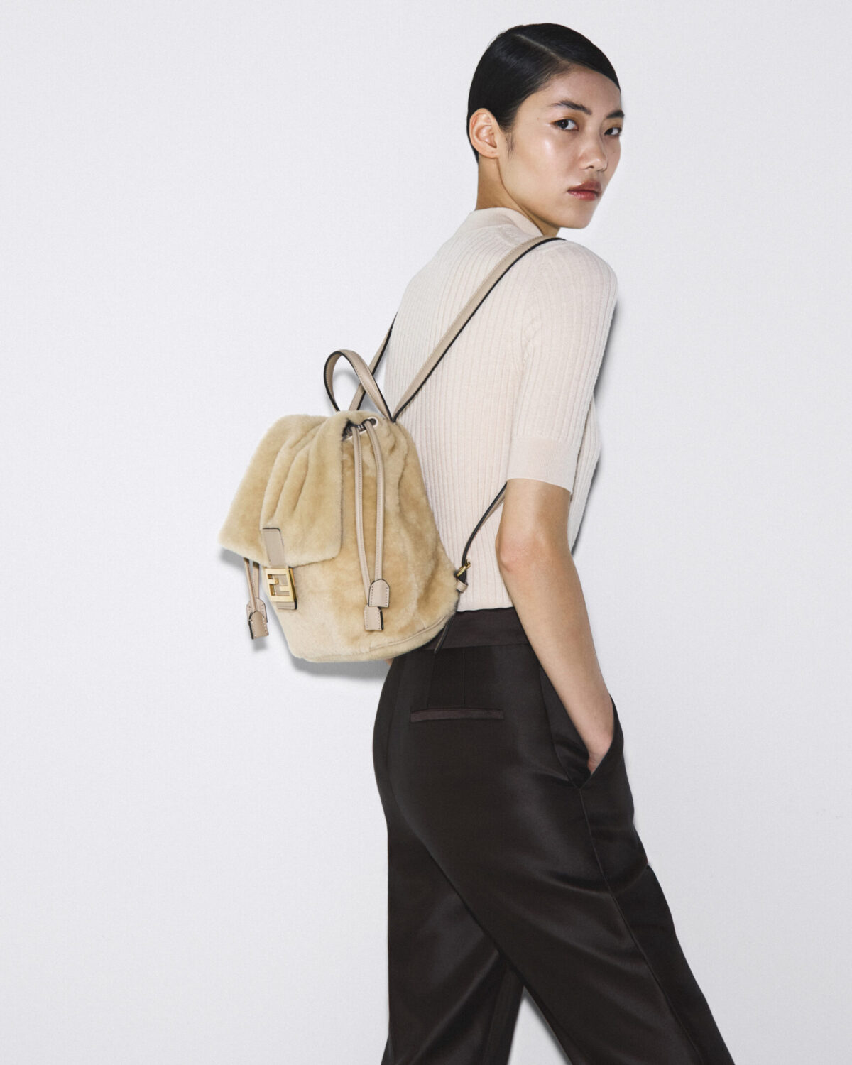 Moda, l’Holiday season comincia con le nuove immagini di campagna Moda, l’Holiday season comincia con le nuove immagini di campagna