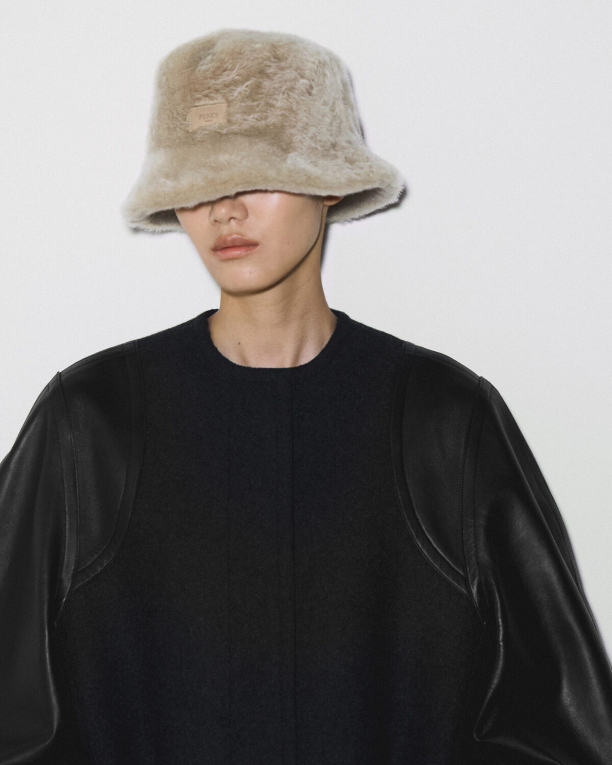 Moda, l’Holiday season comincia con le nuove immagini di campagna Moda, l’Holiday season comincia con le nuove immagini di campagna