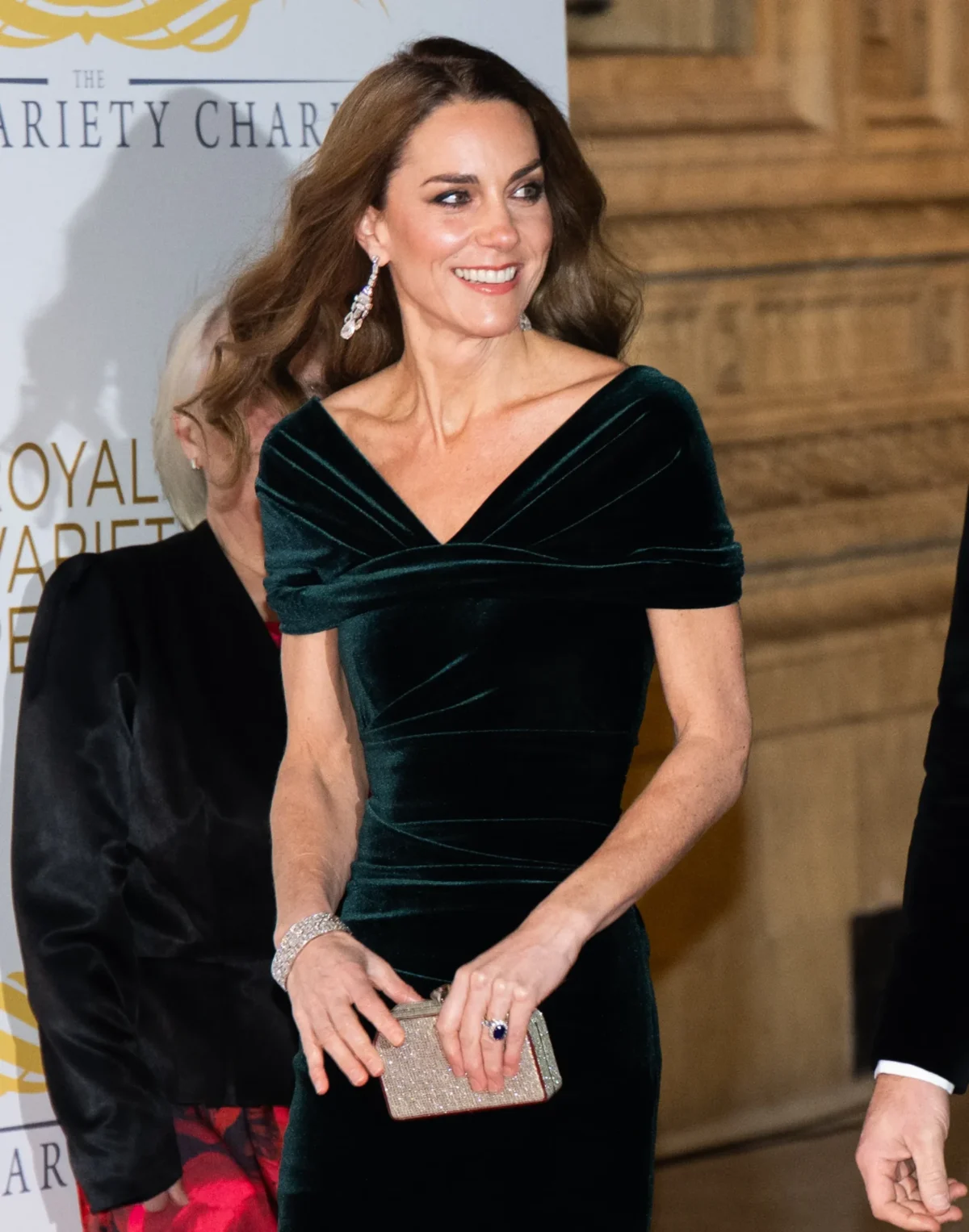 Kate Middleton e Meghan Markle, scontro social tra Royal Variety e il Natale di Netflix